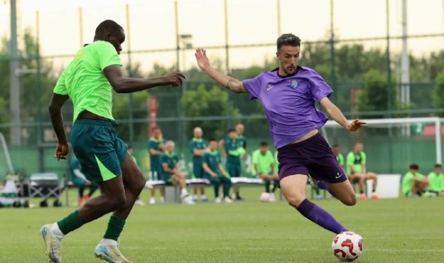 江南体育APP下载-英超球员粤语采访及沟通风格分析